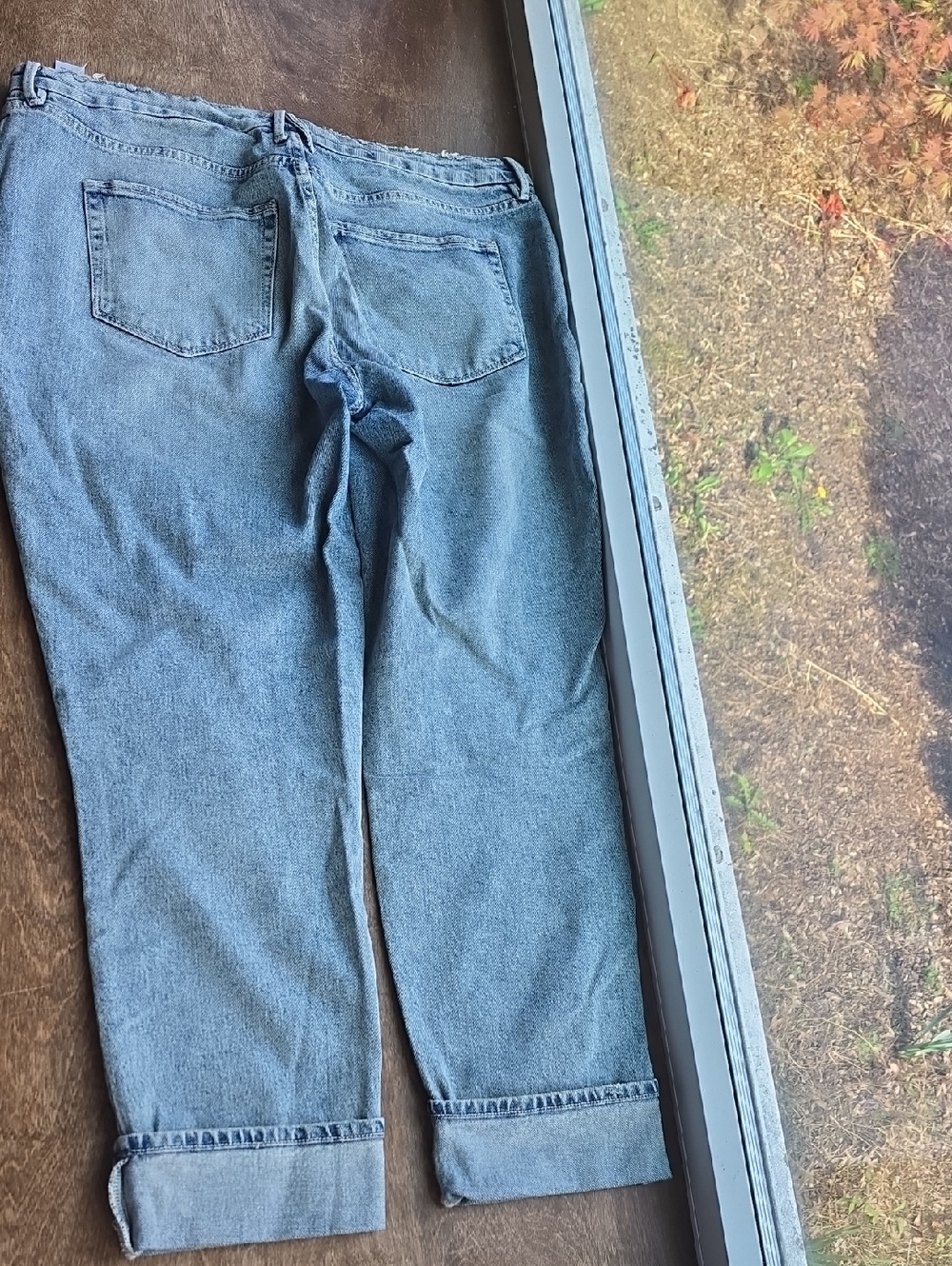 good American mid rise weekender slim straight 28 Inseam - Picture 2 of 3